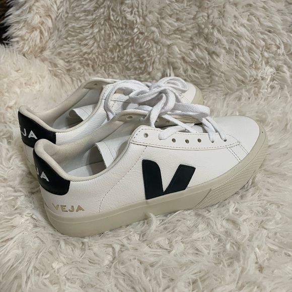 Veja Campo Sneaker